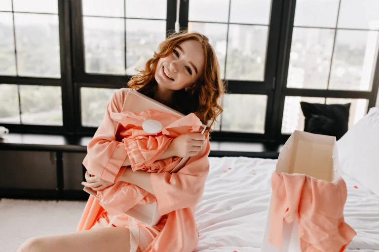 appealing-red-haired-girl-posing-bedroom-indoor-shot-attractive-female-model-with-ginger-hair-enjoying-morning